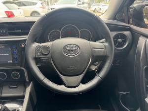 Toyota Corolla 1.4D-4D Prestige - Image 8