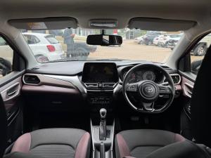 Toyota Starlet Cross 1.5 XR auto - Image 6