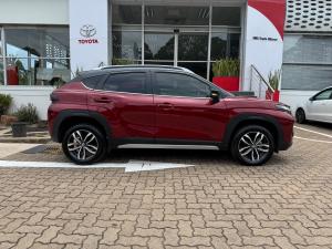 Toyota Starlet Cross 1.5 XR auto - Image 3