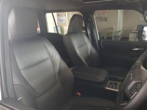 Toyota Prado VX-R 2.8GD automatic - Image 18