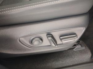 Toyota Prado VX-R 2.8GD automatic - Image 20