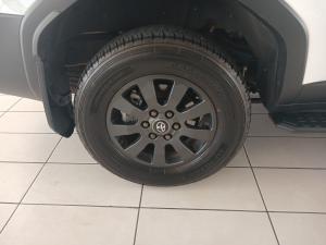 Toyota Prado VX-R 2.8GD automatic - Image 22