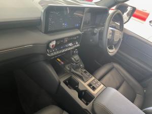 Toyota Prado VX-R 2.8GD automatic - Image 7