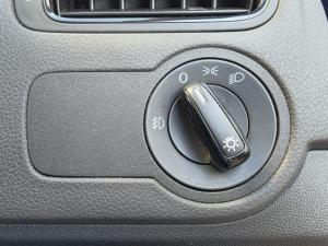 Volkswagen Polo Vivo 1.4 Comfortline - Image 11