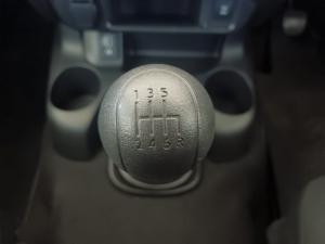 Nissan Navara 2.5D XE D/C - Image 16