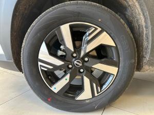 Nissan Magnite 1.0T Acenta Plus CVT - Image 14