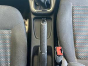 Volkswagen Polo Vivo 1.4 Trendline - Image 10