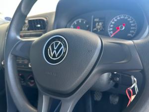 Volkswagen Polo Vivo 1.4 Trendline - Image 8