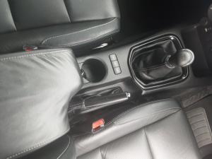 Toyota Hilux 2.8 GD-6 RB RaiderE/CAB - Image 11