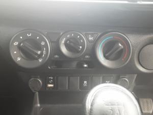 Toyota Hilux 2.8 GD-6 RB RaiderE/CAB - Image 14