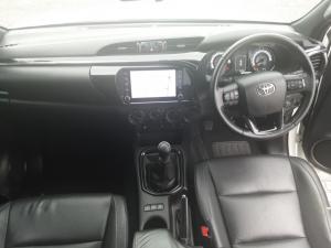 Toyota Hilux 2.8 GD-6 RB RaiderE/CAB - Image 6