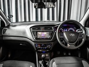 Hyundai i20 1.2 Motion - Image 8