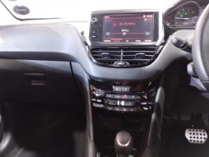 Peugeot 208 1.2T GT Line auto - Image 14