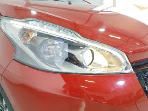Peugeot 208 1.2T GT Line auto - Image 17