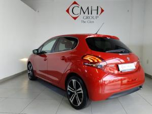 Peugeot 208 1.2T GT Line auto - Image 4