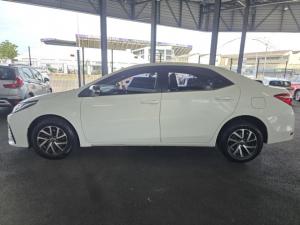 Toyota Corolla Quest 1.8 Plus manual - Image 10