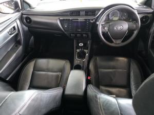 Toyota Corolla Quest 1.8 Plus manual - Image 5