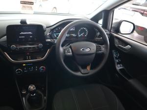 Ford Fiesta 1.0T Trend - Image 11