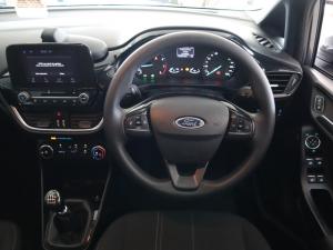Ford Fiesta 1.0T Trend - Image 9