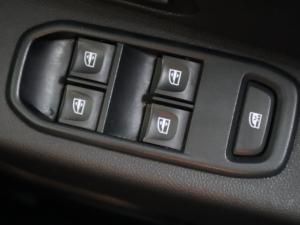 Renault Duster 1.5dCi Zen manual - Image 26