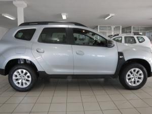 Renault Duster 1.5dCi Zen manual - Image 3