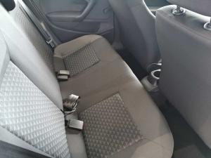 Volkswagen Polo Vivo hatch 1.4 - Image 8