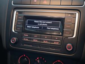 Volkswagen Polo Vivo hatch 1.4 Trendline - Image 14