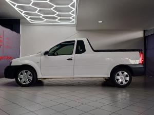 Nissan NP200 1.6i safety pack (aircon) - Image 5