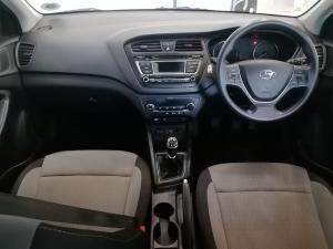 Hyundai i20 1.4 Fluid - Image 12