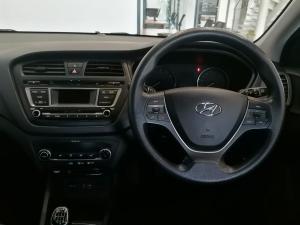 Hyundai i20 1.4 Fluid - Image 14