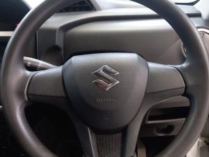 Suzuki S-Presso 1.0 S-Edition manual - Image 9
