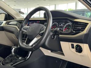 Volkswagen Polo sedan 1.0TSI Life - Image 8