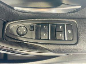 BMW 3 Series 318i auto - Image 17