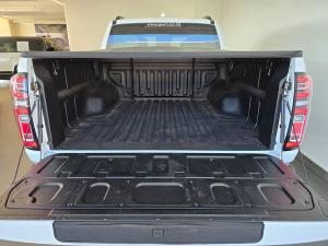 GWM P300 2.4T double cab LT 4x4 - Image 9