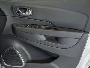 Renault Captur 88kW turbo Dynamique auto - Image 12