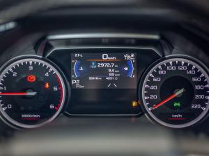 Isuzu D-Max 3.0TD double cab V-Cross 4x4 - Image 15