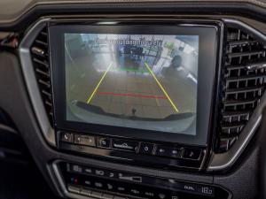 Isuzu D-Max 3.0TD double cab V-Cross 4x4 - Image 17