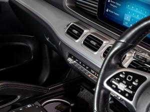 Mercedes-Benz GLE GLE400d 4Matic - Image 15