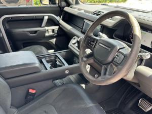 Land Rover Defender 110 V8 - Image 13