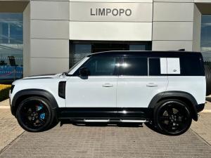 Land Rover Defender 110 V8 - Image 2