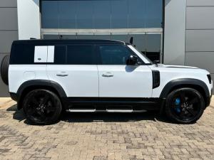 Land Rover Defender 110 V8 - Image 4