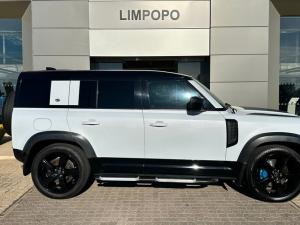 Land Rover Defender 110 V8 - Image 5