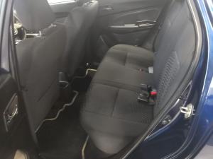 Suzuki Swift 1.2 GLX manual - Image 16