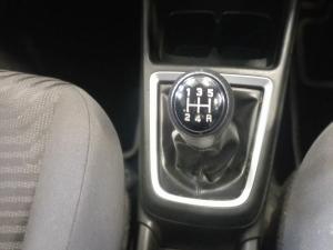 Suzuki Swift 1.2 GLX manual - Image 7
