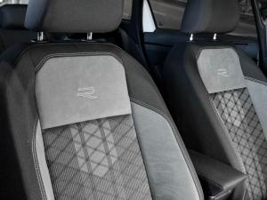 Volkswagen Taigo 1.0TSI R-Line - Image 12