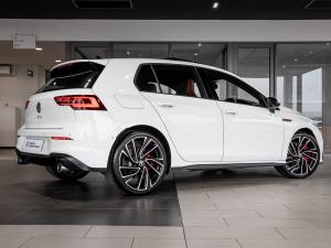 Volkswagen Golf GTI - Image 6