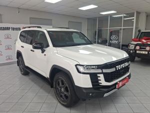 Toyota Land Cruiser 300 3.3D GR-Sport - Image 1