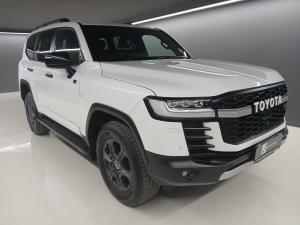Toyota Land Cruiser 300 3.3D GR-Sport - Image 1