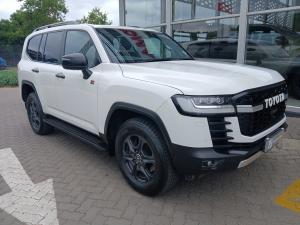 Toyota Land Cruiser 300 3.3D GR-Sport - Image 1