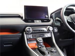 Toyota RAV4 2.5 Hybrid GX-R E-Four - Image 10